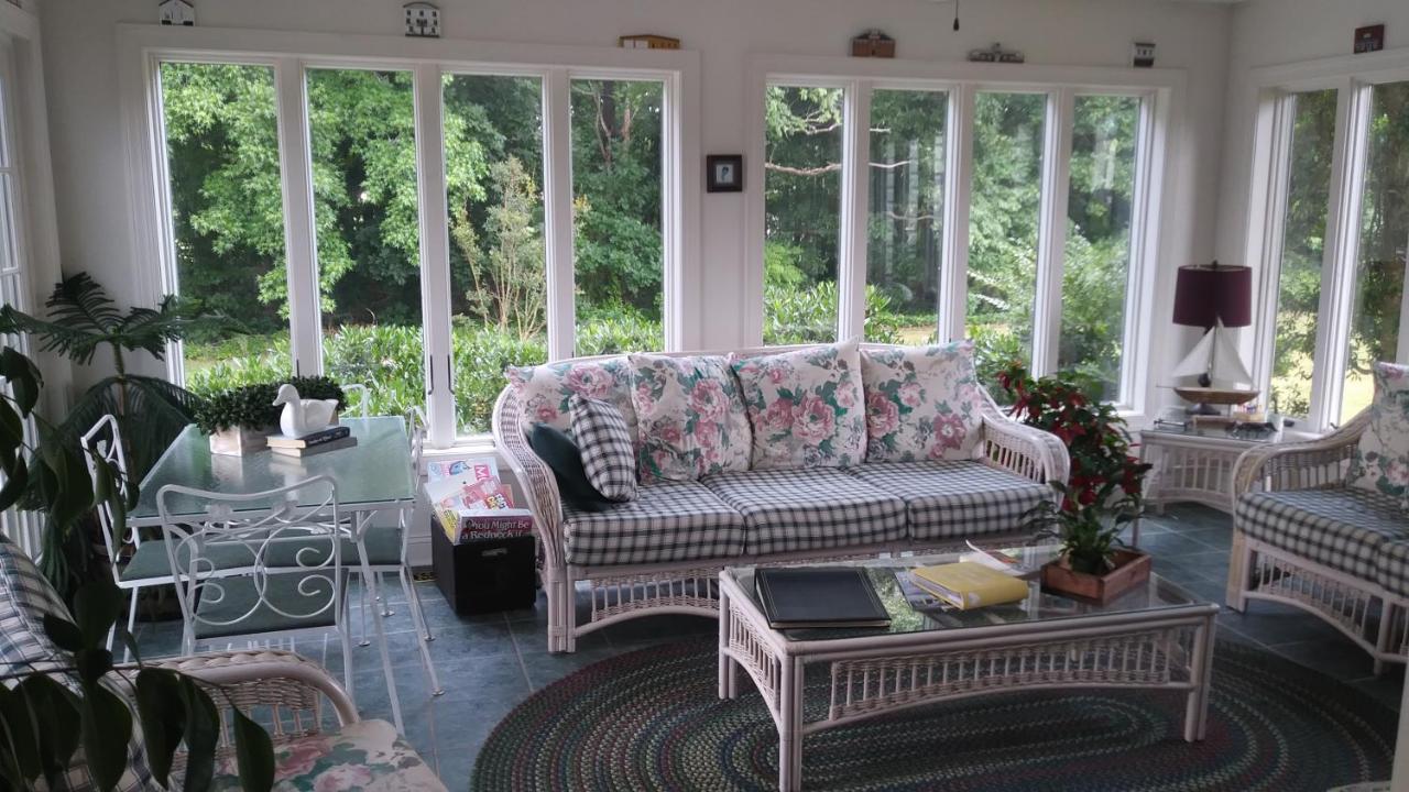 Marvels On The Creek Bed & Breakfast East New Market Exterior photo