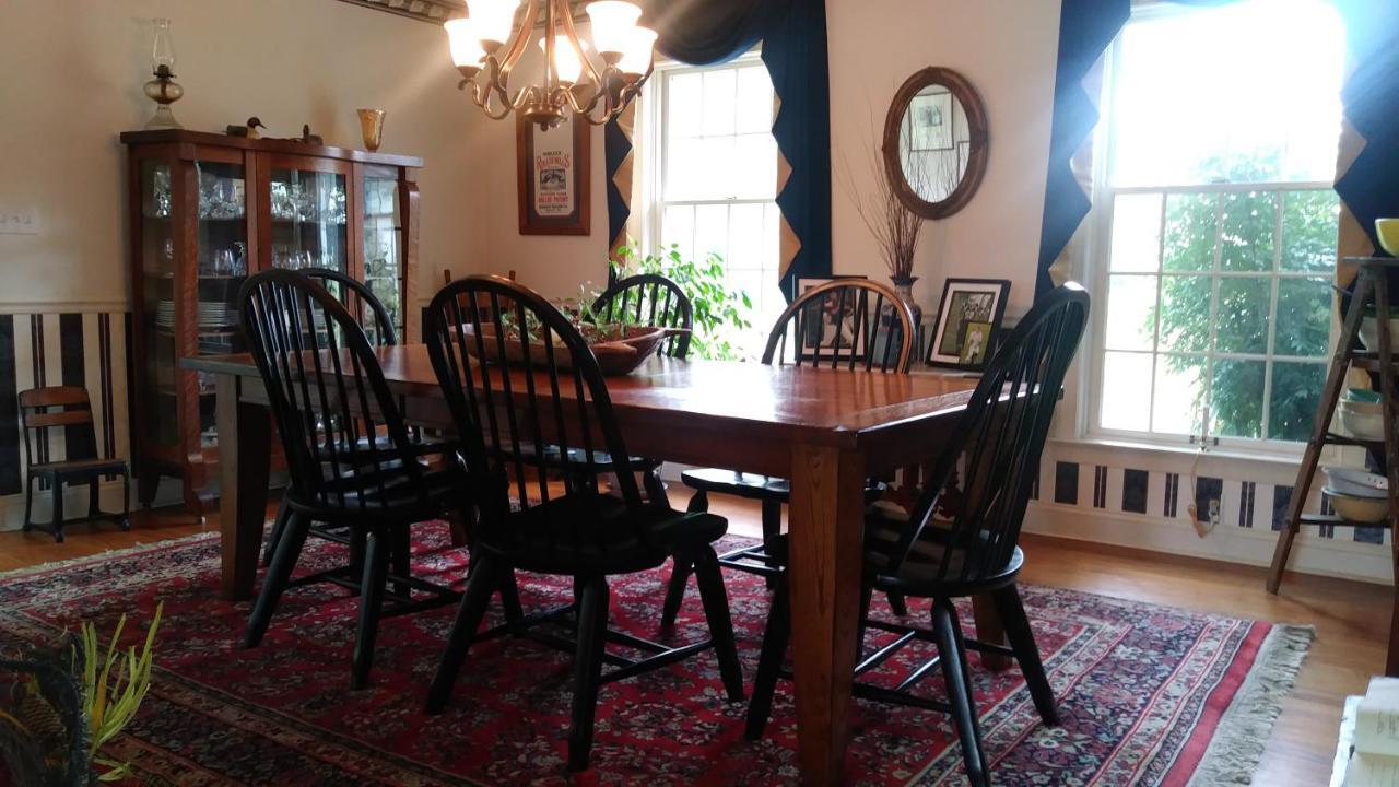 Marvels On The Creek Bed & Breakfast East New Market Exterior photo